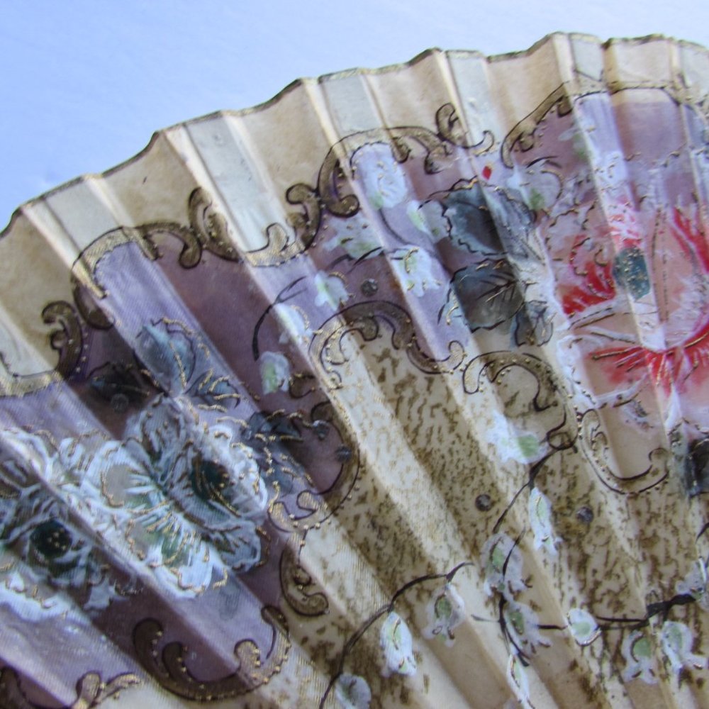 Vintage Paper Hand Fan Lavender Pink Kranz Chicago Made in Japan - Picture 3 of 10